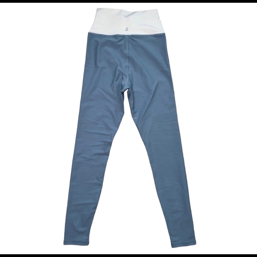 WeWoreWhat High Ríse Legging Size Small - Picture 4 of 5